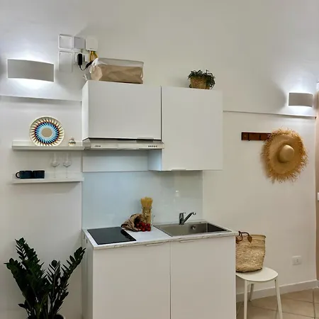 Domus Petra Monopoli