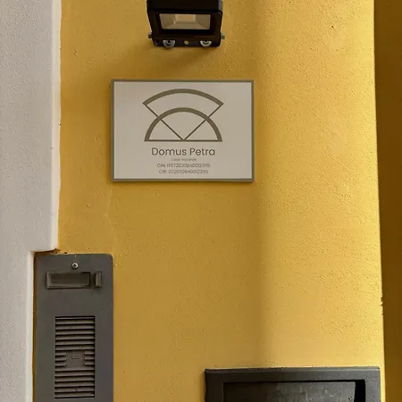 Domus Petra Appartamento *
